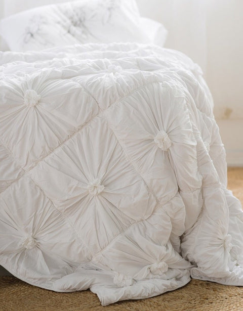Rosette Quilt White Organic