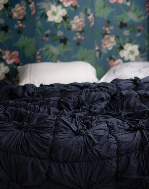 Rosette Quilt Indigo Heather